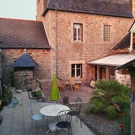 Les Forges Du Lou Apartment Jugon-les-Lacs Exterior photo
