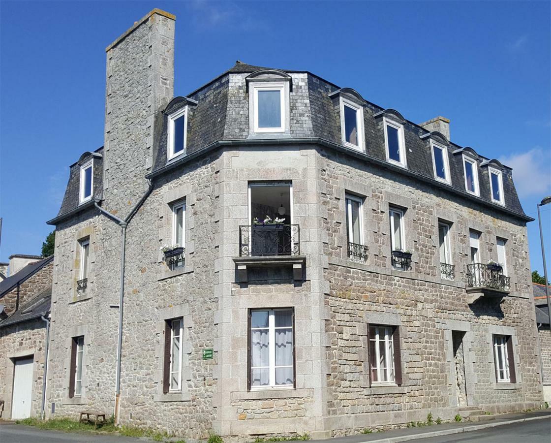 Les Forges Du Lou Apartment Jugon-les-Lacs Exterior photo
